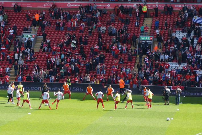 澳超前瞻：麦克阿瑟上轮意外失利，墨尔本胜利排名联赛垫底（澳超展望：麦克阿瑟上轮冷门告负，墨尔本胜利暂居榜尾）