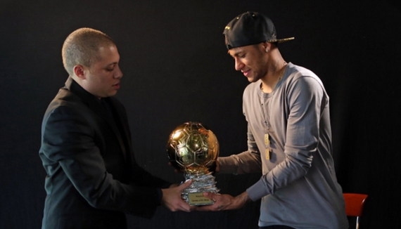 电讯报：斯特林6年前对亚特兰大狂轰4球，现如今已成隐形人（电讯报：曾对亚特兰大上演大四喜的斯特林，如今在队中几乎隐身）