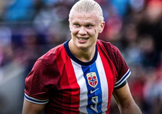 看看谁回来了！今日欧冠对阵闪耀，罗伊斯重返多特主场（欢迎回家！罗伊斯重返多特主场，今夜欧冠对决星光熠熠）