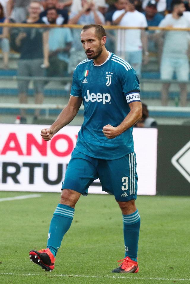 加雷 ：瓦伦的问题在于林荣福和高层，他们不走球队好不了（加雷：瓦伦西亚困局在林荣福与高层，不撤换难翻身）