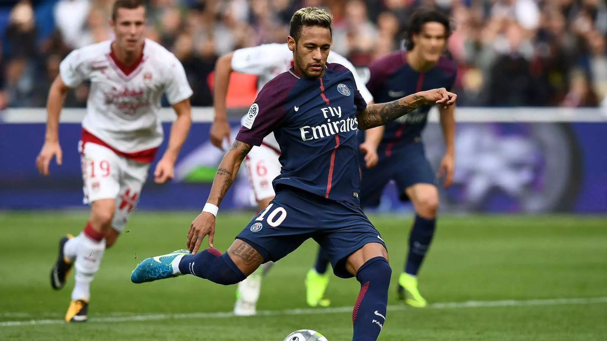 此次未入选法国队身价前10：登贝莱领衔，楚阿梅尼、约罗在列（法国队本期落选球员身价TOP10：登贝莱居首，楚阿梅尼、约罗上榜）