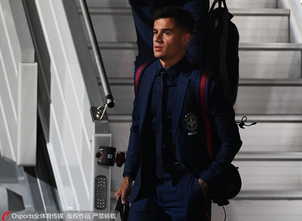 阿斯：巴萨重返诺坎普的庆典堪称完美，门票收入500万欧元（阿斯：巴萨回归诺坎普庆典完美收官，票务收入达500万欧元）