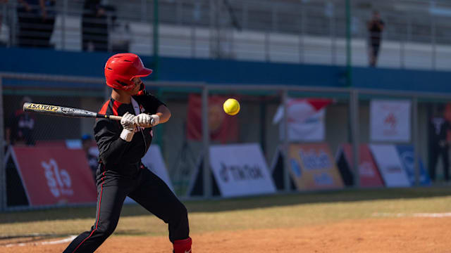 官方：比利时主裁兰布雷希茨执法欧冠热刺vs哥本哈根（官方确认：比利时主裁兰布雷希茨将执法欧冠热刺对哥本哈根）